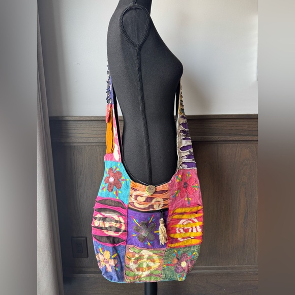 India Boutique Multicolor Boho Hippie Patchwork Shoulder Bag NWOT - Picture 2 of 7